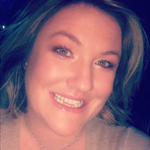 Meet your Posher, Catherine